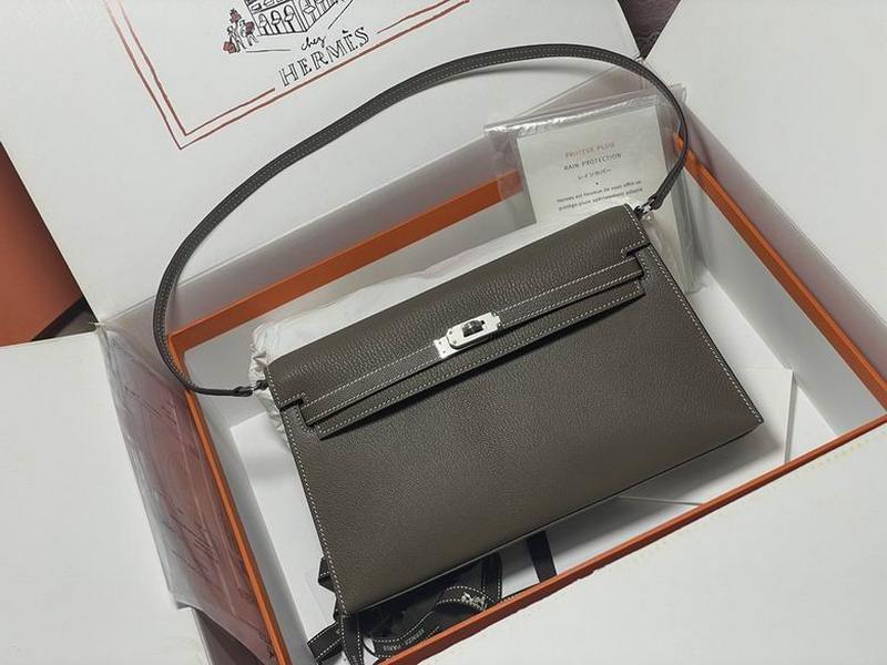 Hermes Handbags 64